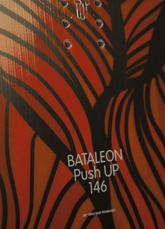 Deska Bataleon W18 PUSH UP 143