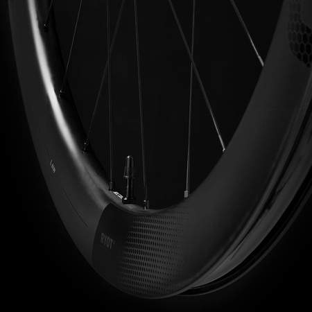 Komplet kół RYOT55 SET FCC (55MM) SP 24H/24H MBL DT240 EXP 2:1 DBCL 12MM TA (opona)