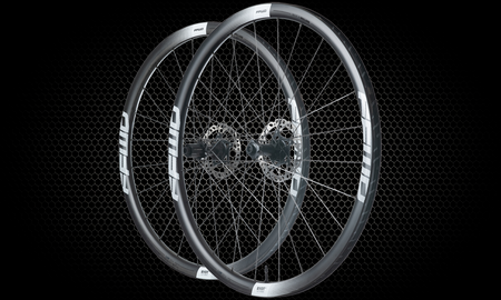 Komplet kół RYOT44 SET FCC (44MM) SP 24H/24H MBL DT240 EXP 2:1 DBCL 12MM TA (opona)