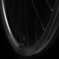 Komplet kół RYOT33 SET FCC (33MM) SP 24H/24H MBL FFWD TWO-ONE DBCL 12MM TA (opona)