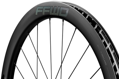 Komplet kół DRIFT PACE SET FCC (48MM) SP 24H/24H MBL DT240 2:1 12MM (opona)